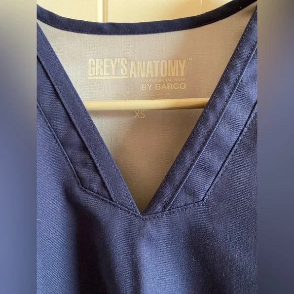 Grey’s Anatomy - Mia Top - Picture 2 of 3